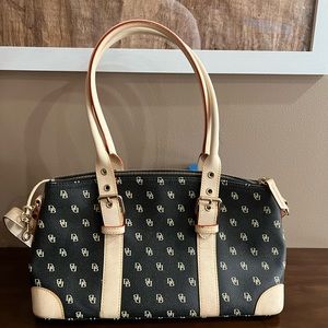 Dooney & Bourke Domed satchel, mint condition